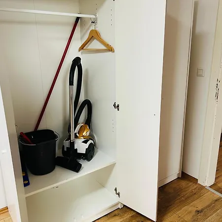 Komfortable 2-schlafzimmer-wohnung Fuer 4 Neheim-Husten