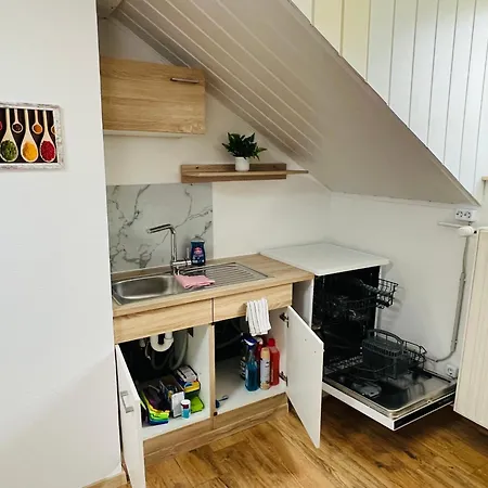 Komfortable 2-schlafzimmer-wohnung Fuer 4 * Neheim-Husten