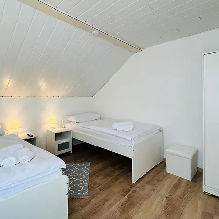 Komfortable 2-schlafzimmer-wohnung Fuer 4 * Neheim-Husten